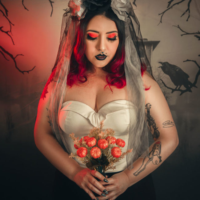 ensaio-editorial-retro-pinup-halloween-dark-all-right-mama